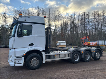 Крюковой мультилифт MERCEDES-BENZ Arocs