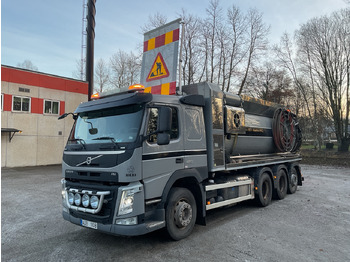 Грузовик VOLVO FM