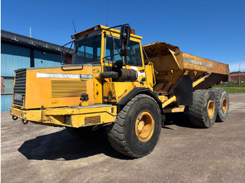 Внедорожный самосвал VOLVO A25C