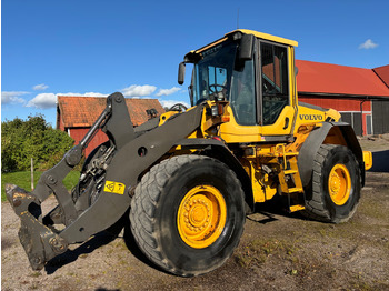 Колёсный погрузчик VOLVO L70F