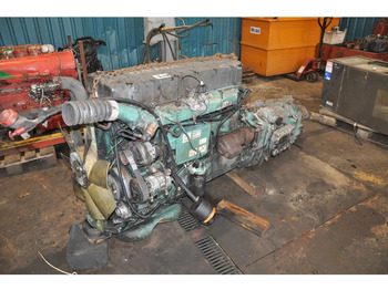 : фото в шапке страницы