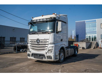 Тягач MERCEDES-BENZ Actros 1846