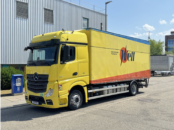 Грузовик с закрытым кузовом MERCEDES-BENZ Actros 1845