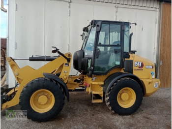 Колёсный погрузчик CATERPILLAR 908M