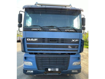 Тягач DAF XF 95 430