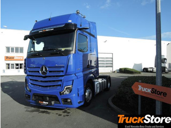 Тягач MERCEDES-BENZ Actros 1845