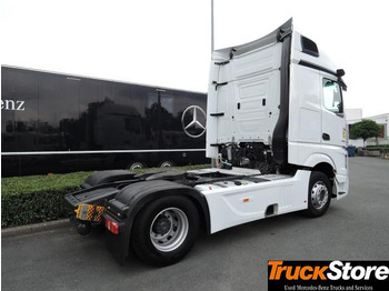Тягач Mercedes-Benz Actros 1845 LS: фото 4