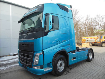 Тягач VOLVO FH13 540
