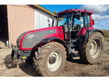 Трактор VALTRA T190