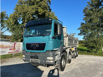 Самосвал MAN