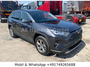 Внедорожник TOYOTA