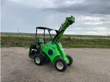 Компактный фронтальный погрузчик Avant M 528 EIPTT /Certificat CE endommagée: фото 4 Компактный фронтальный погрузчик Avant M 528 EIPTT /Certificat CE endommagée: фото 4