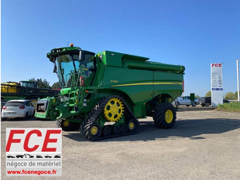 Зерноуборочный комбайн JOHN DEERE S780