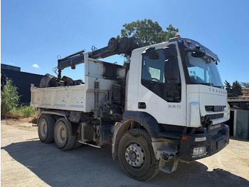 Самосвал IVECO Trakker