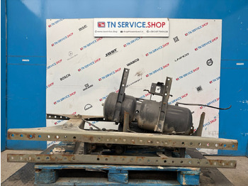 : фото в шапке страницы