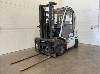 Дизельный погрузчик UNICARRIERS