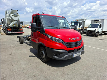 Грузовик-шасси IVECO Daily 35C21HA8/P: фото 2