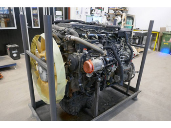 : фото в шапке страницы