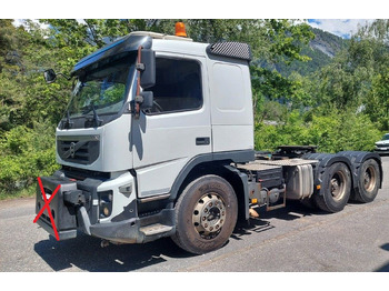 Тягач VOLVO FMX 500