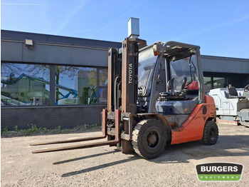 Газовый погрузчик TOYOTA FGF 20