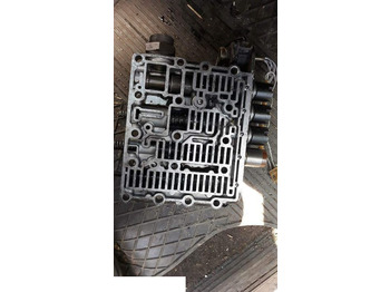 Коробка передач и запчасти CASE