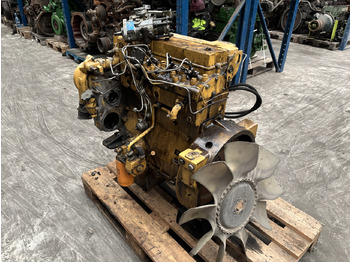 Двигатель CATERPILLAR