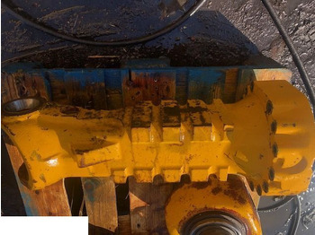 Ось и запчасти CATERPILLAR