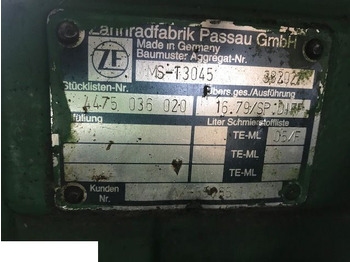 Бортовой редуктор JOHN DEERE