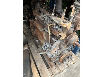 Двигатель и запчасти JOHN DEERE