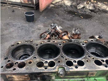Коленчатый вал JOHN DEERE
