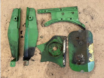 Кузов и экстерьер JOHN DEERE