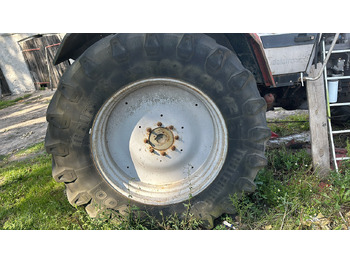 : фото в шапке страницы