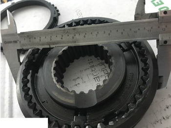 Коробка передач и запчасти VALTRA