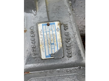 Ось и запчасти VALTRA