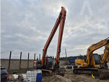 Гусеничный экскаватор HITACHI ZX210LC-3