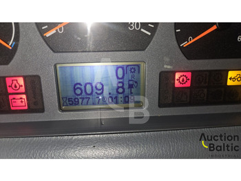Трактор Valtra T213V: фото 5