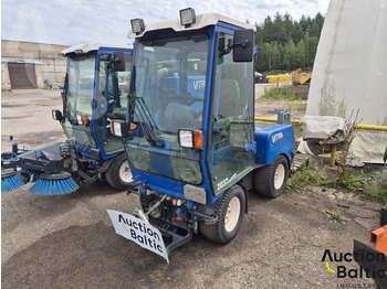 Подметально-уборочная машина