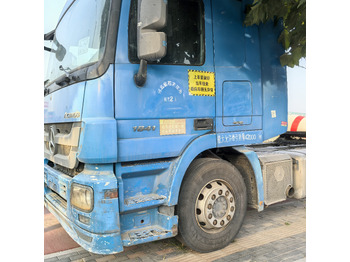 Тягач Mercedes-Benz 4x2-1841: фото 2