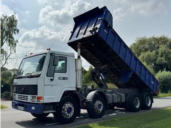 Самосвал VOLVO FL10
