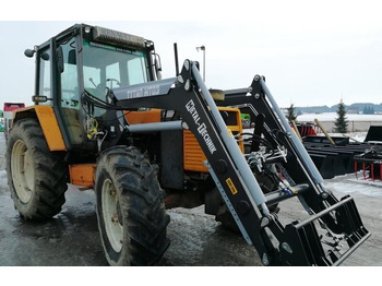 Фронтальный погрузчик для трактора METAL-TECHNIK