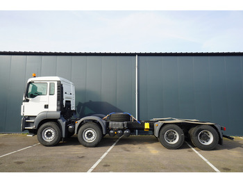 Грузовик-шасси MAN TGS 41.400