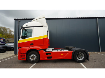 Тягач MERCEDES-BENZ Actros 1942