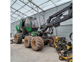 Харвестер JOHN DEERE