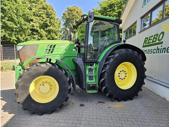 Трактор JOHN DEERE 6210R