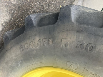 Трактор John Deere 6250R: фото 4