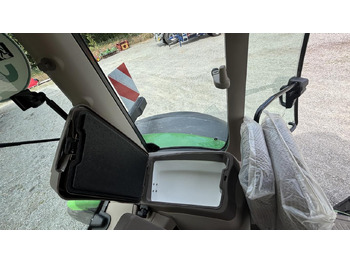 John Deere 6R215 в лизинг John Deere 6R215: фото 2 John Deere 6R215 в лизинг John Deere 6R215: фото 2