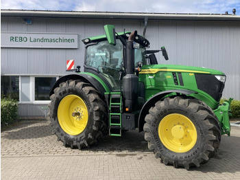 Трактор JOHN DEERE 6R 230