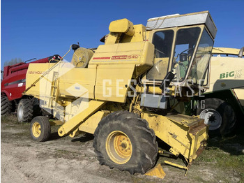 Зерноуборочный комбайн NEW HOLLAND
