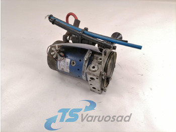 : фото в шапке страницы