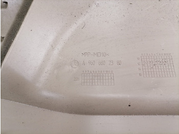 Универсальная запчасть для Грузовиков Mercedes-Benz Salongi plastik A9606802380: фото 2